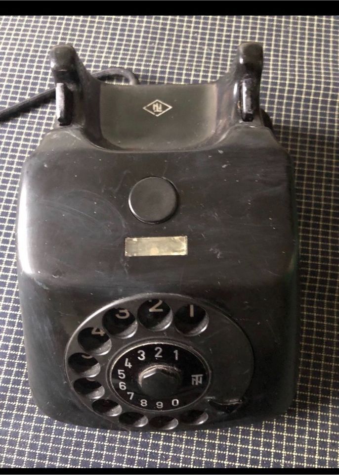 2 alte Bakelit Telefone, Siemens, TN, beide für nur in Rösrath
