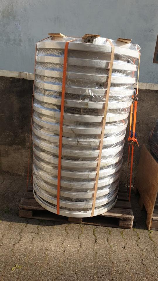Nardi hochwertig 15x Gartentisch + 60x Gartenstuhl Gastrobedarf in Gladbeck