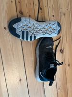 Schuhe Nike grau/schwarz Größe 40 Flex TR9 Hamburg-Nord - Hamburg Fuhlsbüttel Vorschau