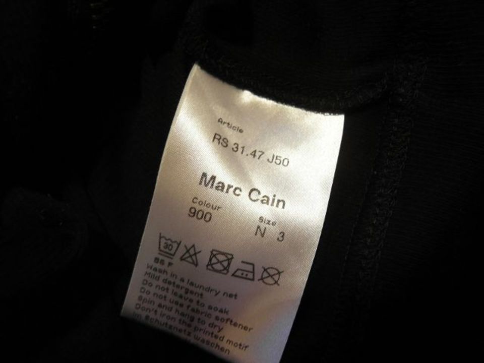 MARC CAIN süße Shirtjacke N3 schwarz neuwertig Jacke Marc Cain in Recklinghausen