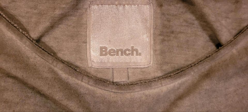 Bench Shirt Gr. M tailliert grau mit Taschen in Leipzig