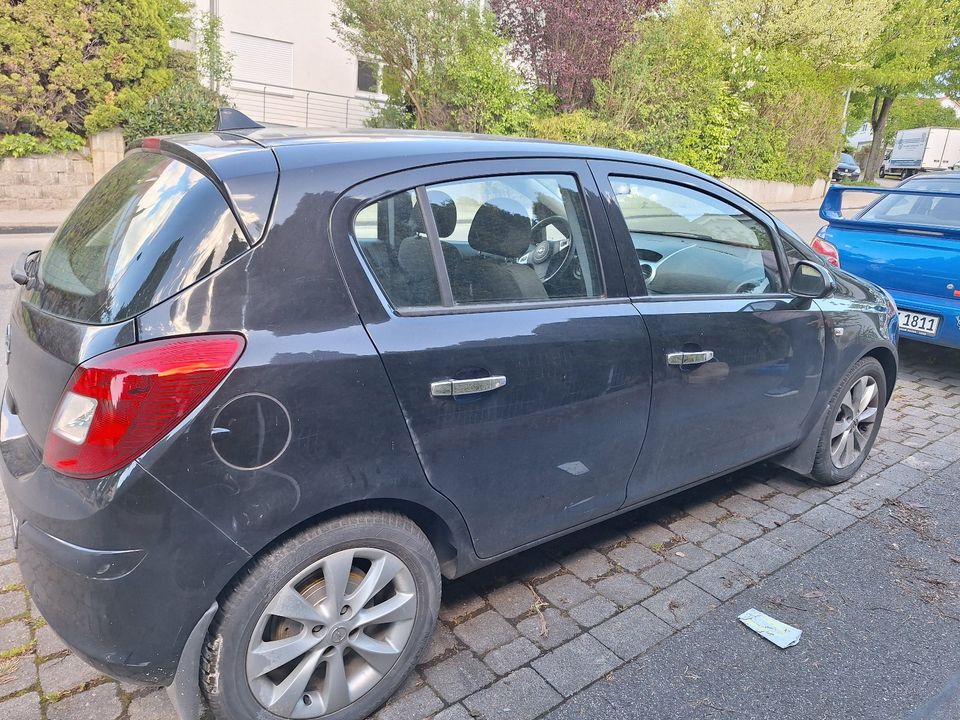 Opel Corsa S-D mit Motorschaden in Heilbronn