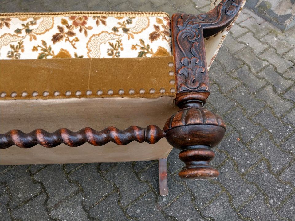 Gründerzeit Sofa in Lüchow