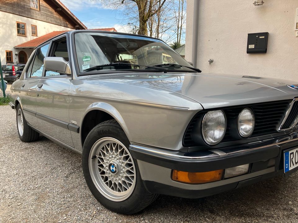 BMW 520i (e28) in Bad Aibling