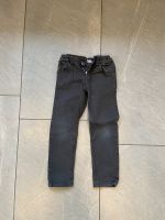 Karl Lagerfeld Kids Jeans Gr. 102 4 Jahre Berlin - Zehlendorf Vorschau