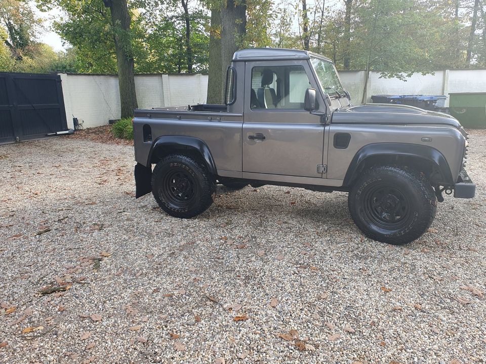 Defender 90 Pickup Land Rover in Mönchengladbach