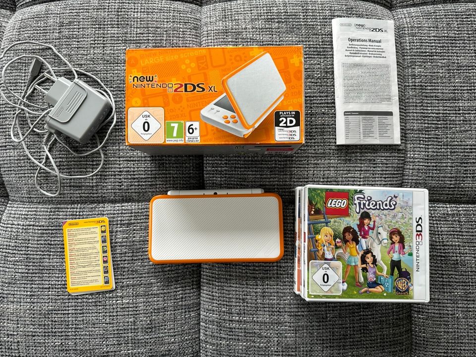 Nintendo New 2DS XL neuwertig + OVP, Kabel und 3 Spiele in Horn-Bad Meinberg