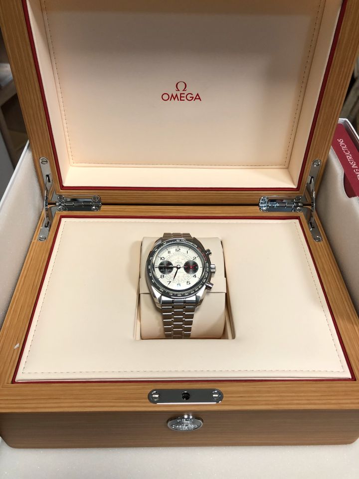 Omega Speedmaster Chronoscope Co‑Axial Master Full-Set 12/2023 in Berlin