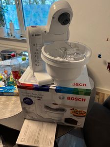 Bosch MUM52120 Küchenmaschine Styline 700 Watt in Nordrhein-Westfalen -  Alsdorf | Haushaltskleingeräte gebraucht kaufen | eBay Kleinanzeigen ist  jetzt Kleinanzeigen