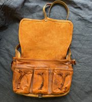 Original Provencalische Carnier Ledertasche Jagdtasche,Fototasche Innenstadt - Köln Altstadt Vorschau