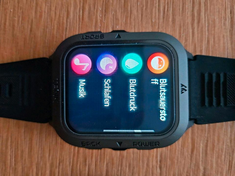 Biete hier eine Smartwatch der Marke Kospet Tank M2 in Hünxe