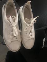 Hogan Damenschuhe Weiß 40 1/2 original NP 330€ Aachen - Aachen-Mitte Vorschau
