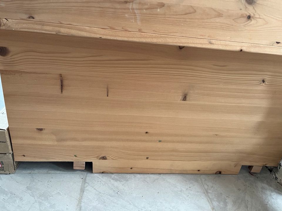 Holz Wickeltisch vom Schreiner in Obrigheim