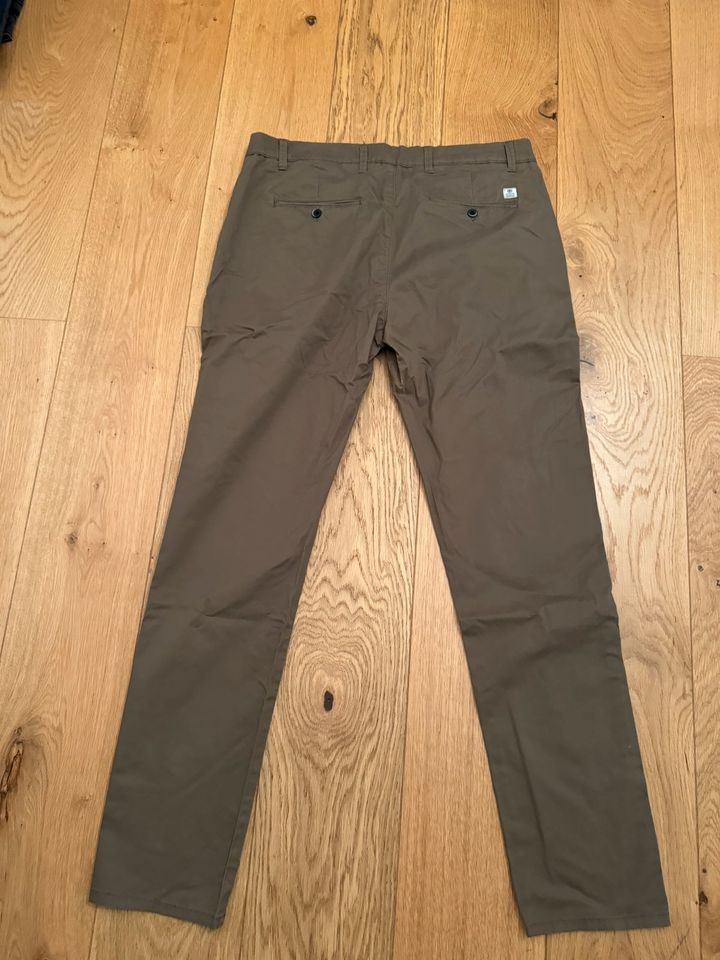 Dstrezzed Chino Hose, Größe 35/32 in München