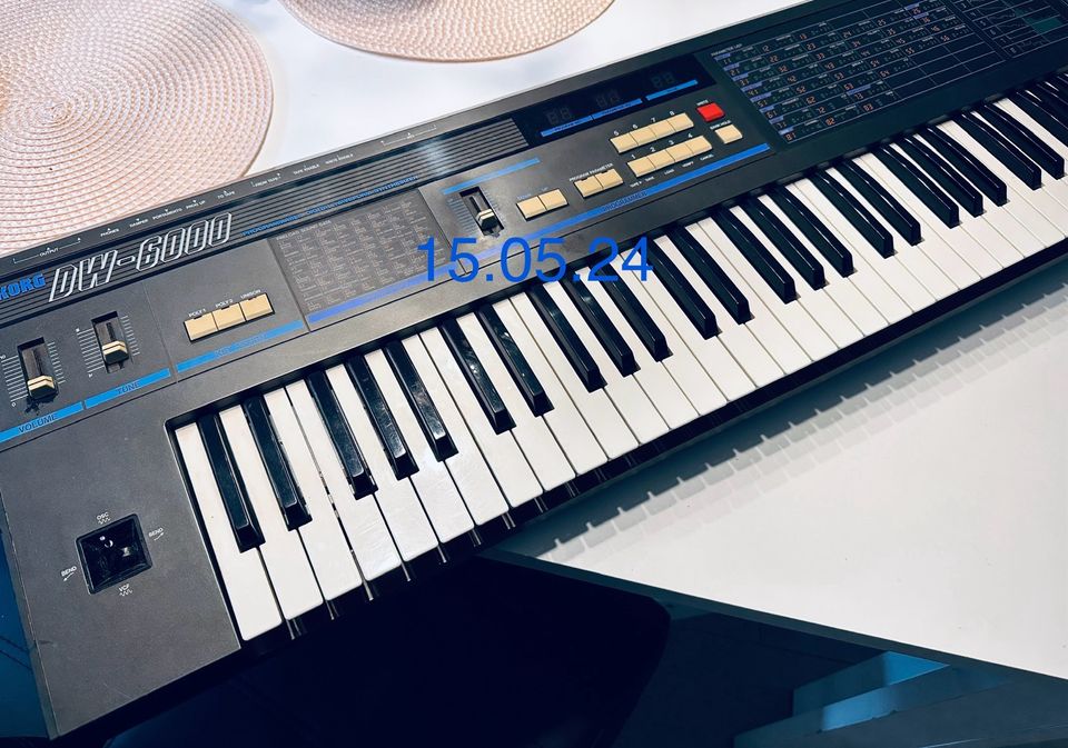 Korg DW-6000 Synthesizer Keyboard ‼️ in Krefeld