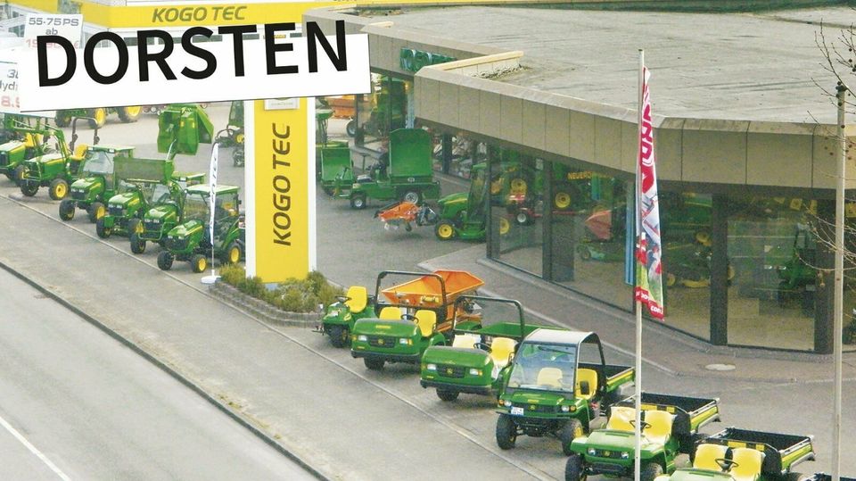 John Deere 1026R in Beckum