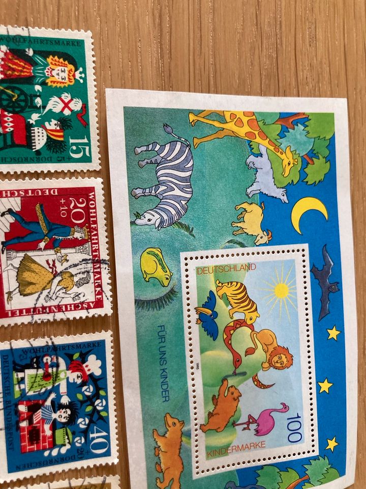 Briefmarken Kindermärchen Märchen Kreativ sein bzw. Einladung in Künzelsau