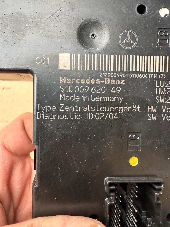 MERCEDES W212 SAM MODUL SICHERUNGSKASTEN 2129004901 in Vettweiß