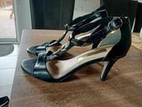 Tamaris Schuhe Größe 40 Niedersachsen - Großheide Vorschau