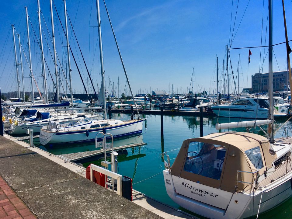 ruhige Ferienwohnung mit privatem Seezugang Ostsee in Scharbeutz