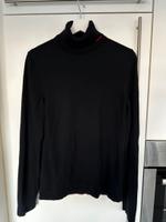 Dunkelblauer Hugo Rollkragenpullover mit roten Nähten, Größe M Hamburg-Nord - Hamburg Barmbek Vorschau