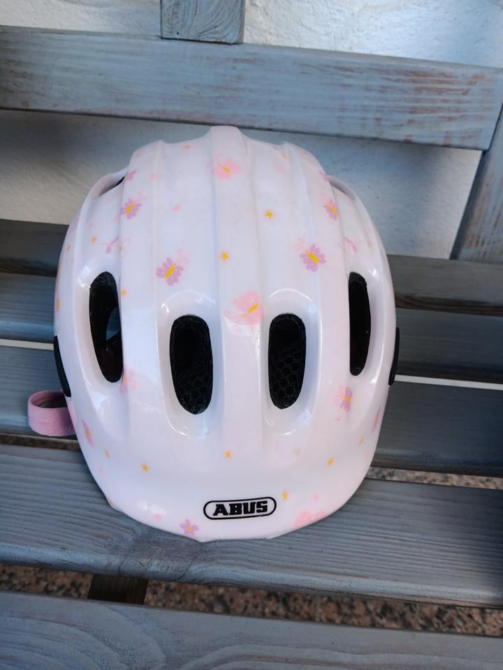 Fahrradhelm ABUS 50-55 rosa mit Schmetterlingen UNFALLFREI in Tholey