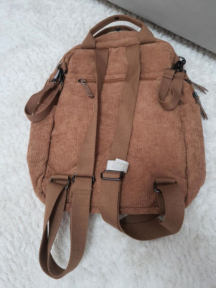 Rucksack mädchen in Mainz