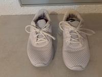 Nike Sneaker für Damen in weiß Hessen - Guxhagen Vorschau
