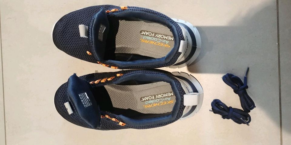 Skechers Sportschuhe blau, wenig getragen, Größe 42 in Remchingen