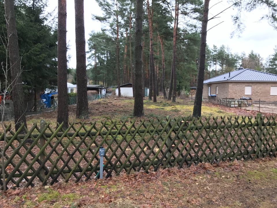 ABSTELLPLATZ VERFÜGBAR! Ideal für Wohnwagen, Lagerung und mehr! in Löwenberger Land-Nassenheide