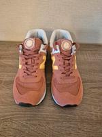 New Balance Sneaker Gr. 40 (fallen kleiner aus) Nordrhein-Westfalen - Hagen Vorschau