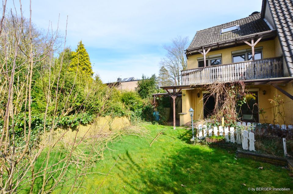 Charmantes Reihenendhaus mit Garage und gepflegtem Garten: Ihr neues Zuhause in Bremen-Lesum in Bremen