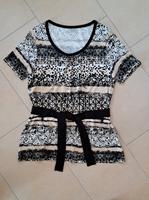 Damen Kurzarm-Shirt schwarz-beige-weiß gemustert Gr. 44 Sachsen - Taucha Vorschau