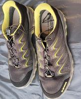 Lowa Outdoor Trekking Wander Schuhe  Gore Tex 42 Baden-Württemberg - Karlsruhe Vorschau