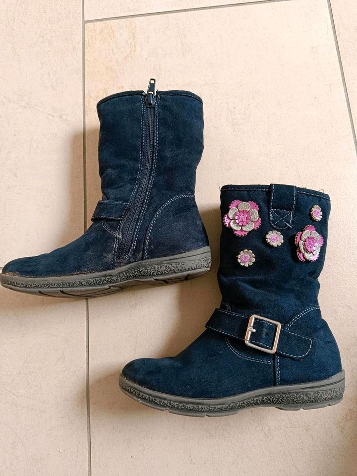 Schuhe und Stiefel 28 Mädchen Frühling Frühjahr in Cadolzburg