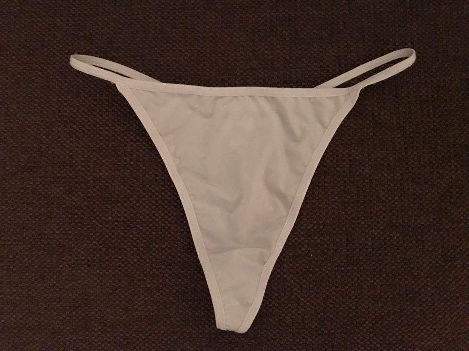 NEU String „Herzen“ Tanga Slip hellblau Gr M in Hamburg