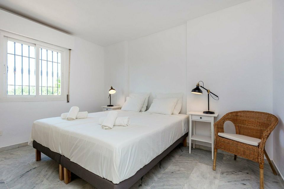 Schönes Penthouse in der nähe von Puerto Banus mit 3 Schlafzimmer in Bad Salzuflen