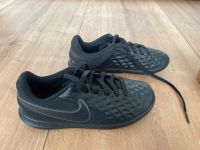 Nike Tiempo Fußballschuhe, Turnschuhe, Hallenschuhe 31,5 Wurster Nordseeküste - Wremen Vorschau