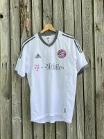 FC Bayern München Trikot Away 02-04, Gr. S Bayern - Chieming Vorschau