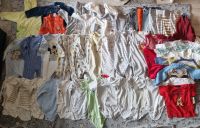 Baby Kleidungspaket Größe 68/74 46 Teile Nordrhein-Westfalen - Viersen Vorschau