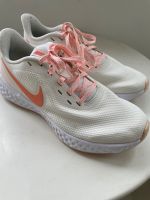 Nike Revolution 5 Laufschuhe Größe 40 rosa Mitte - Wedding Vorschau