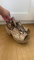 Zara Plateau Heels Schlangenmuster Schleswig-Holstein - Kiel Vorschau