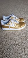 NIKE AIR FORCE 1 in Gold Gr. 43 Brandenburg - Guben Vorschau