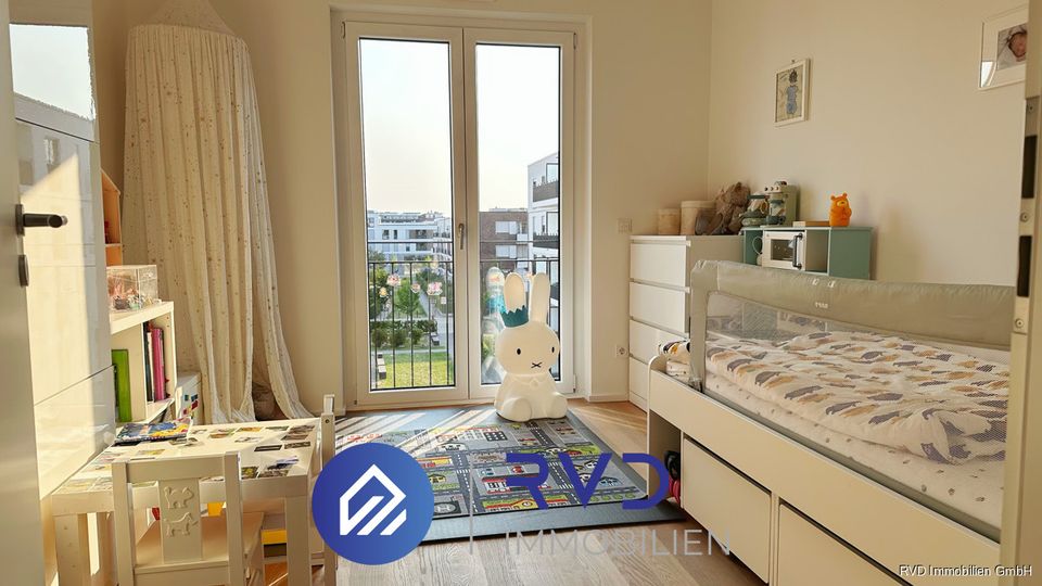 exklusive 3-Zimmer Wohnung in Heerdt mit zwei Balkonen und Tiefgaragenstellplatz in Düsseldorf