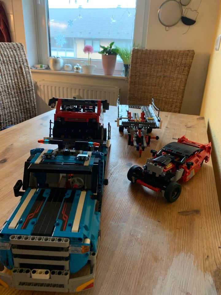 Lego Technic Car Transporter in Flensburg