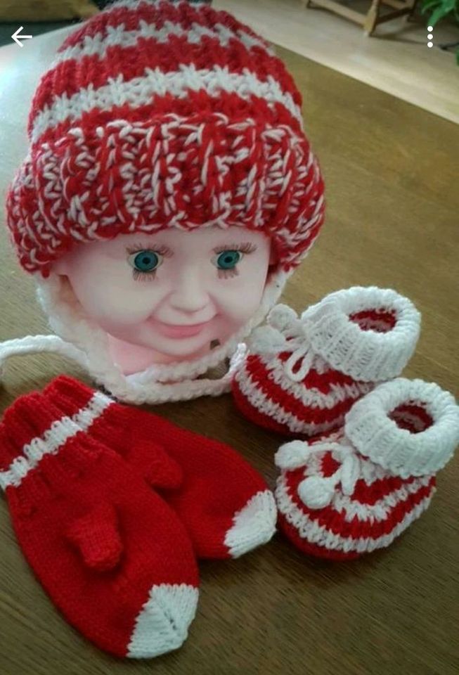 gestrickte Babysocken/Schuhe, Mütze & Handschuhe rot/weiß,  neu in Ingolstadt