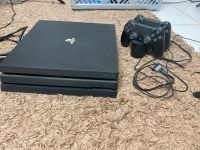 Ps4 pro mit 2 Controller PlayStation Nordrhein-Westfalen - Hennef (Sieg) Vorschau