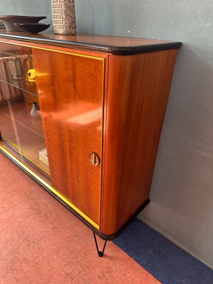 Sideboard Vitrine mid Century Vintage DDR Design in Leipzig