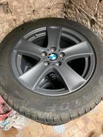 Winterreifen BMW X5 E70 18 Zoll gute Reifen Düsseldorf - Garath Vorschau