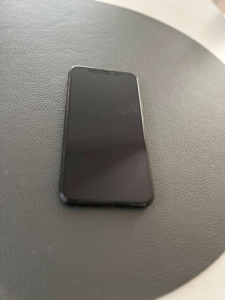 iPhone X 256GB Top Zustand in Dreieich